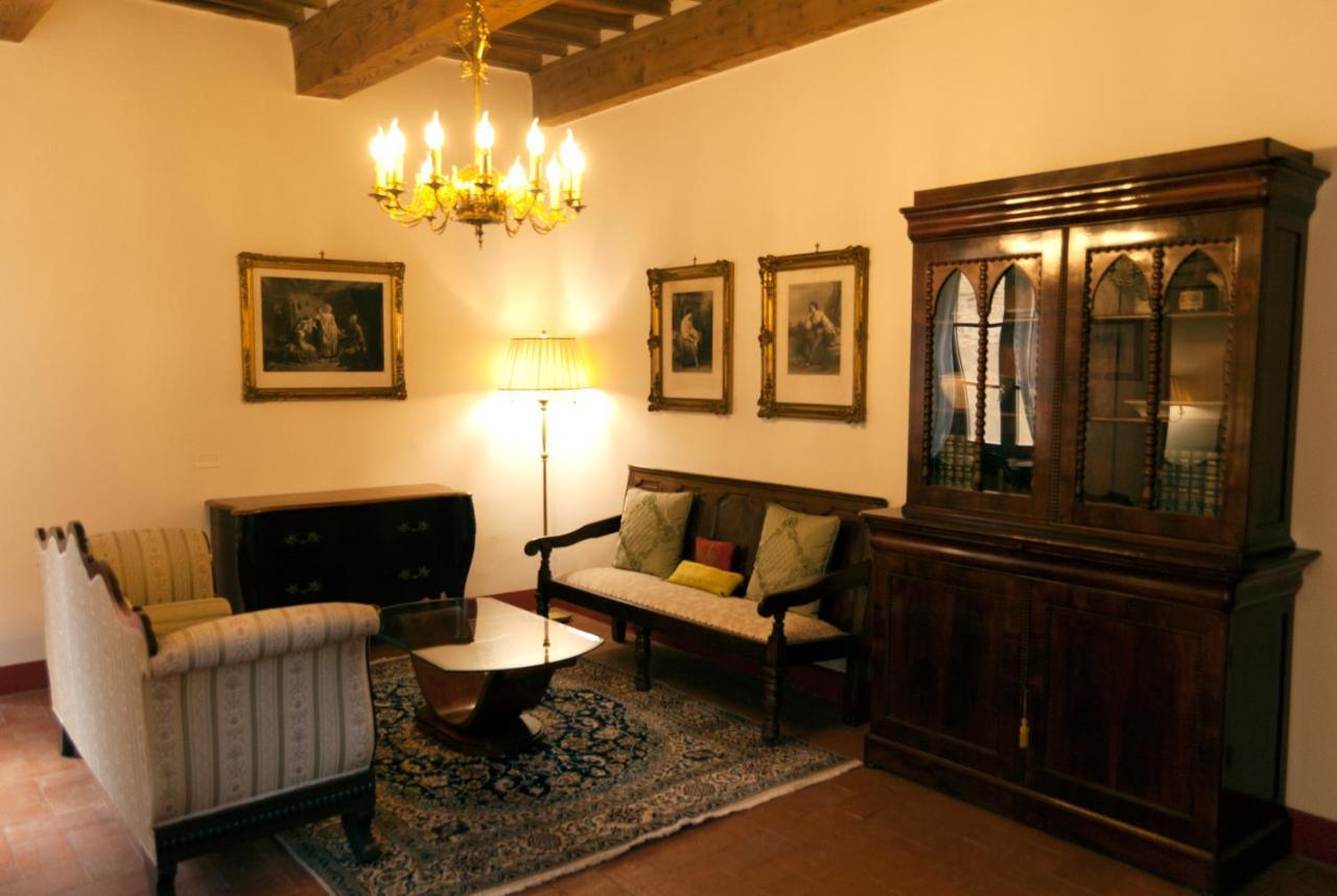 Palazzo Benucci Acomodação com café da manhã San Gimignano Exterior foto
