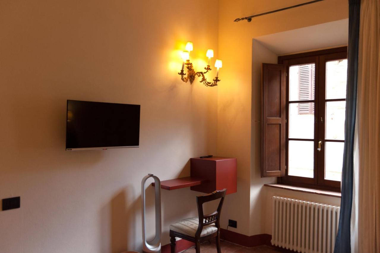 Palazzo Benucci Acomodação com café da manhã San Gimignano Exterior foto